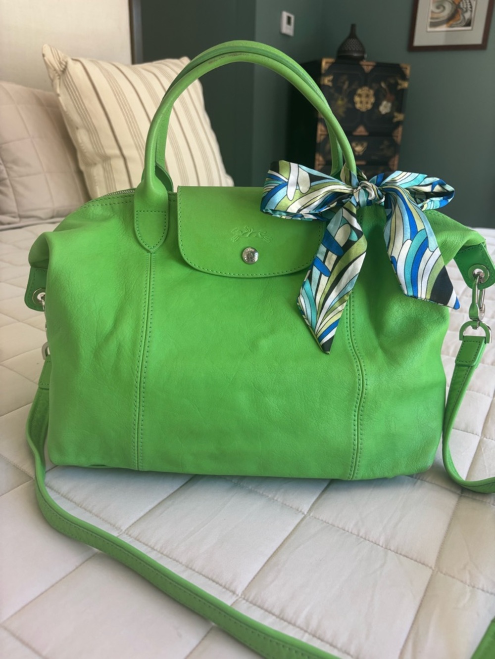 Longchamp Lime Green Leather Satchel with a Longchamp Decorative Scarf - Picture 2 of 10